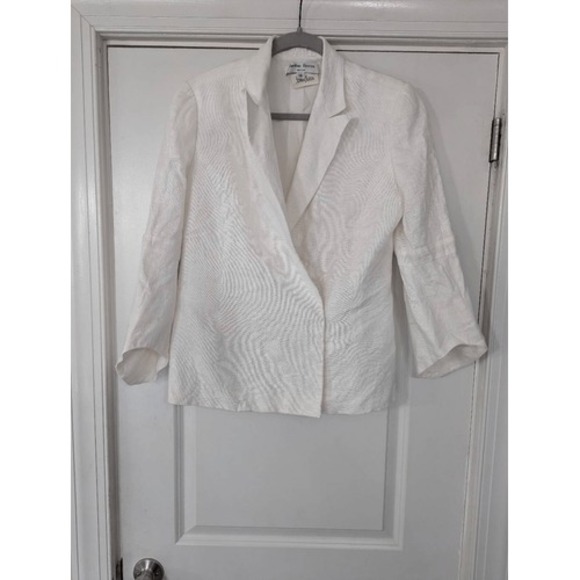 Carolina Herrera Jackets & Blazers - Carolina Herrera Linen Blazer women's 14 white Neiman Marcus Vintage luxury